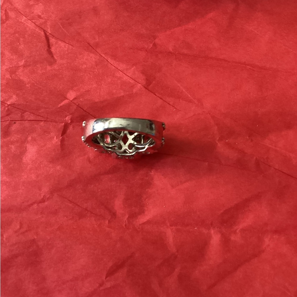 Elegant Diamond Simulate Silver Ring with Crystal Accents - Picture 3 of 3